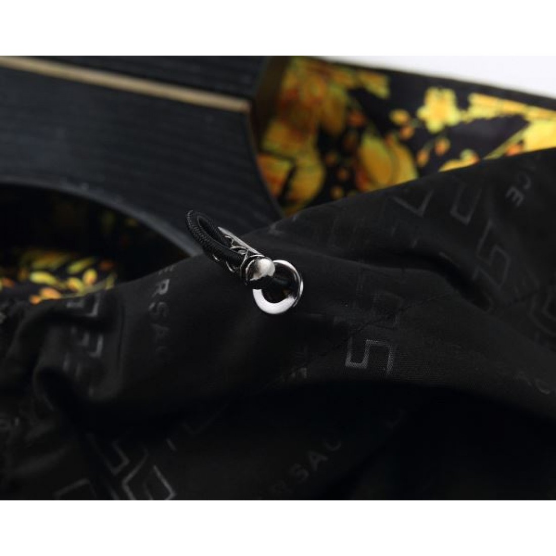 ゴージャス 魅惑 モダン VERSACE ヴェルサーチェ コピー コート エレガント 華麗 独特