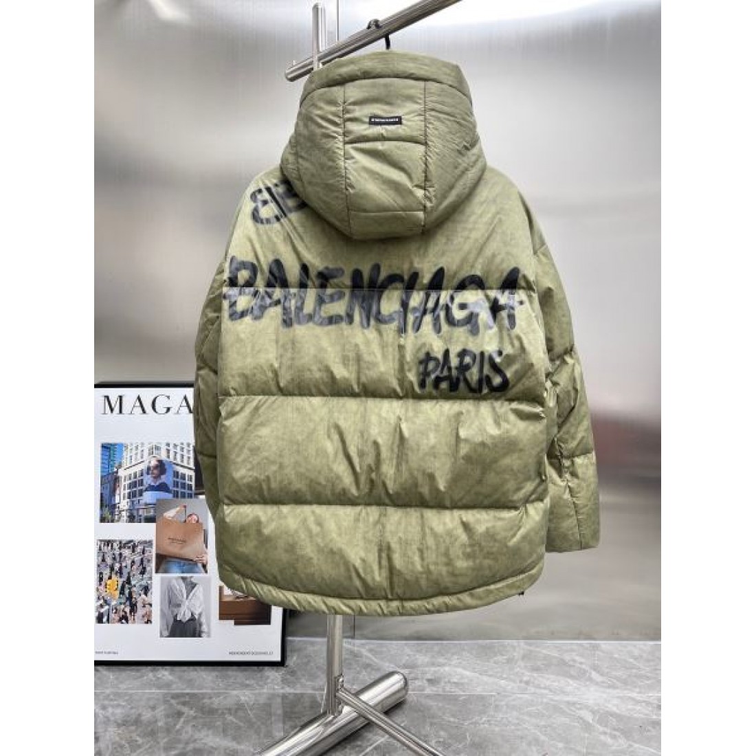 カジュアル プレミアム アーバン バレンシアガ BALENCIAGA コピー ダウンジャケット モード トレンド
