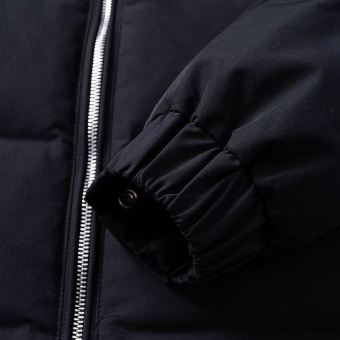 クラシック 上質 洗練 バーバリー BURBERRY コピー ダウンジャケット モード トラディショナル 気品