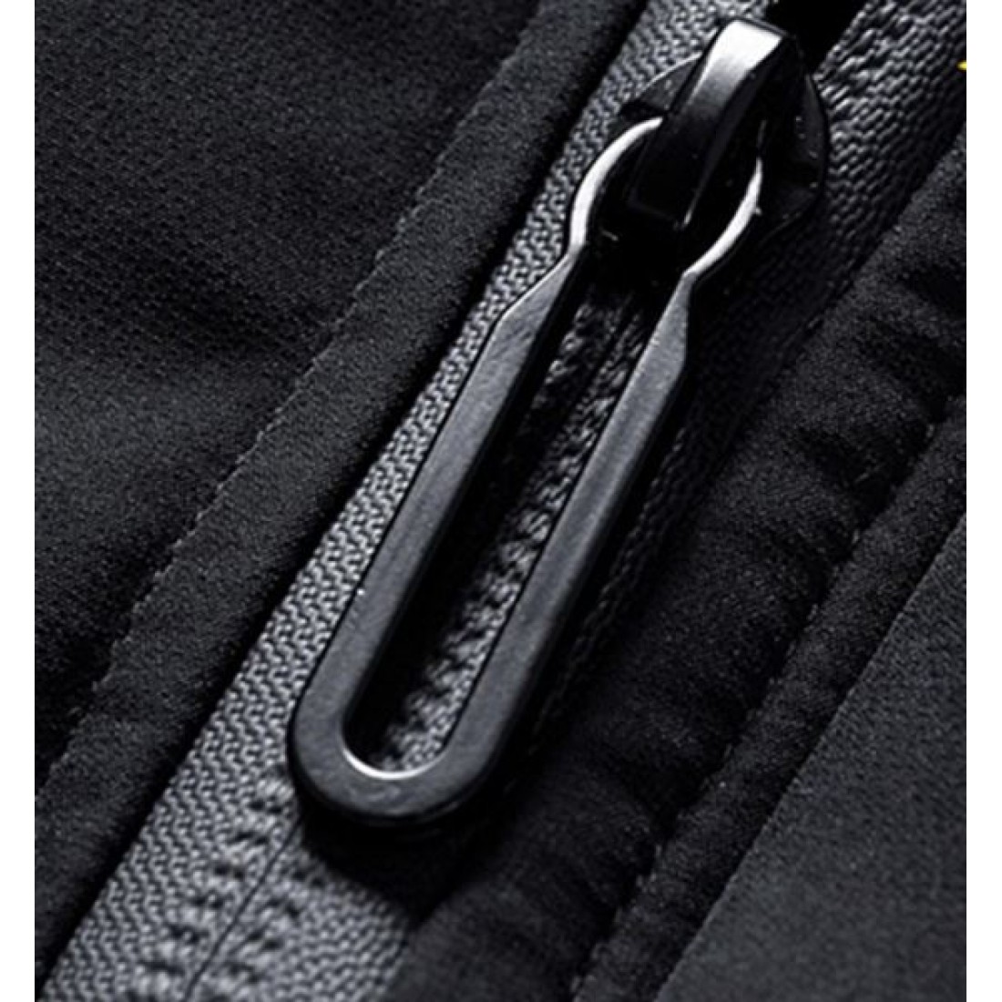  重厚 スタイリッシュ 個性派 クロムハーツ CHROME HEARTS コピー 綿ベスト 高品質 