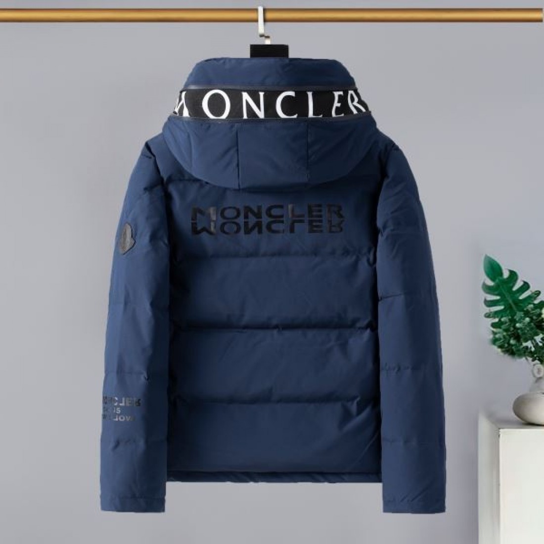 クラシック モダン 高品質 モンクレール MONCLER コピー ダウンジャケット 保温