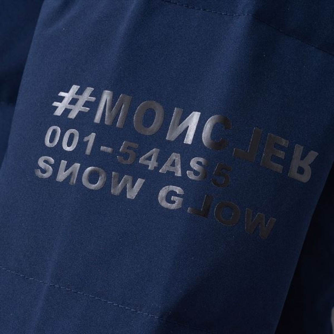 クラシック モダン 高品質 モンクレール MONCLER コピー ダウンジャケット 保温