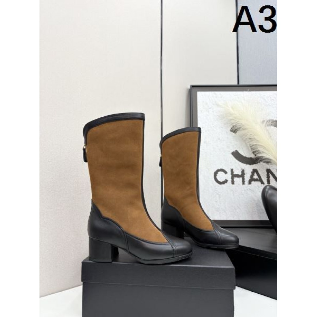 スエードコンビ CHANEL シャネル コピー ロングブーツ ブラック×ベージュ配色 太ヒール仕様 上品なクラシックスタイル