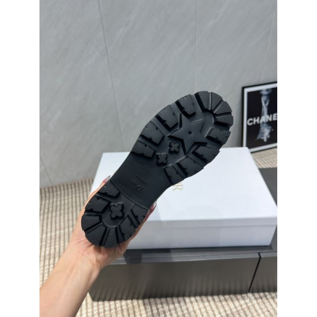 秋冬の定番 ファッショナブルな ディオール DIOR スーパーコピー ブーツ 精巧な