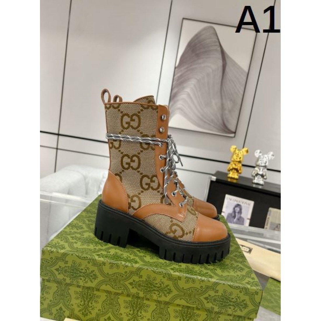 秋冬限定 限定モデルの GUCCI グッチ スーパーコピー ブーツ 精巧な