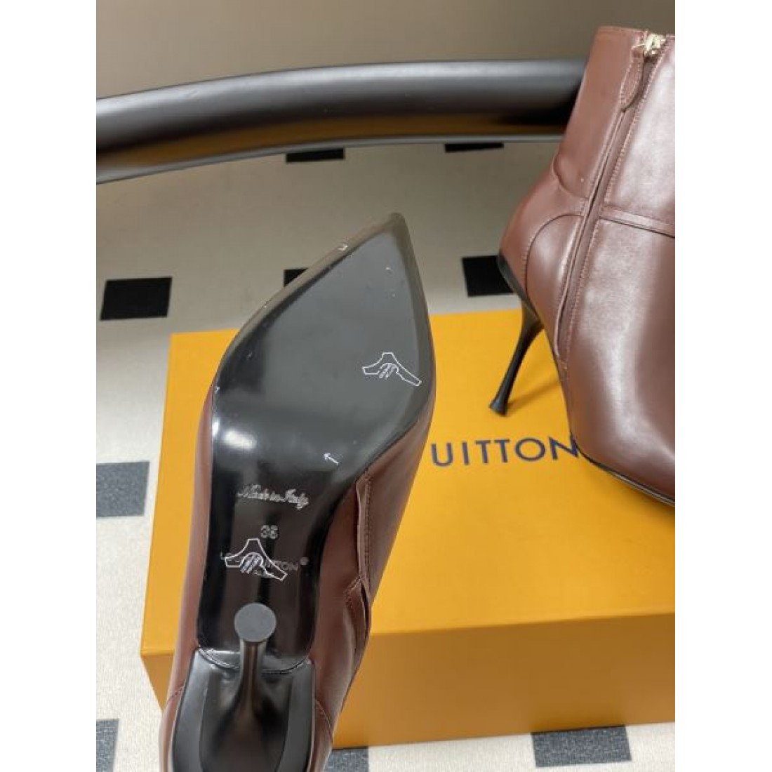 新入荷 精巧 LOUIS VUITTON ルイヴィトン スーパーコピー ブーツ 大人気