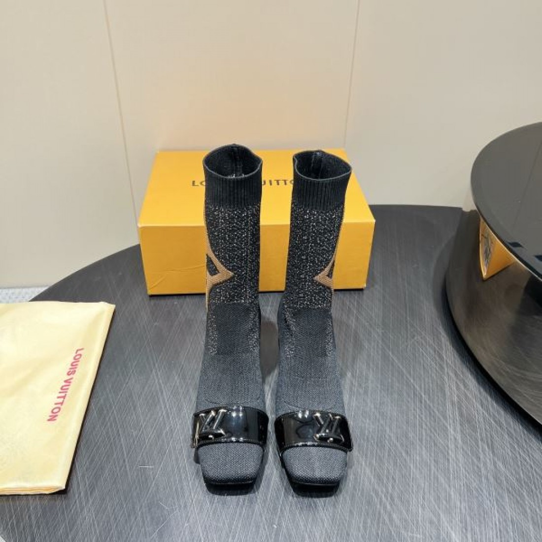 プレミア 精巧 LOUIS VUITTON ルイヴィトン スーパーコピー ブーツ 最終価格