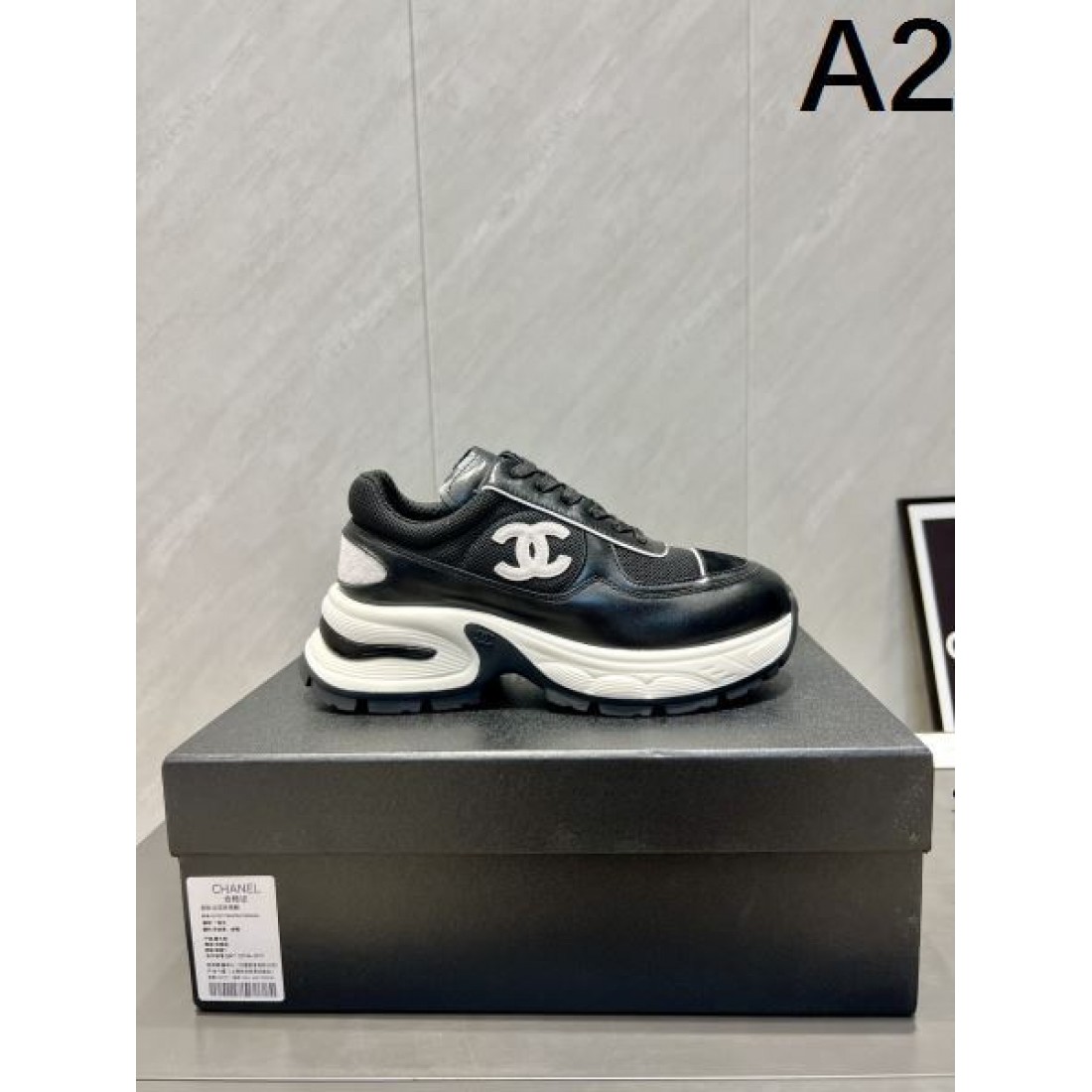 モダンな 気品あふれる スタイリッシュな CHANEL シャネル コピー カジュアルシューズ 