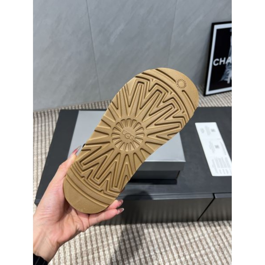 上品 無造作 快適 アグ UGG コピー ファースリッパ デイリー感 ガーリー こっくり