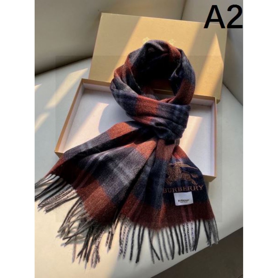 ストール タータンチェック 大判タイプ 肩掛け対応 差し色コーデ BURBERRY バーバリー コピー マフラー ギフト映え