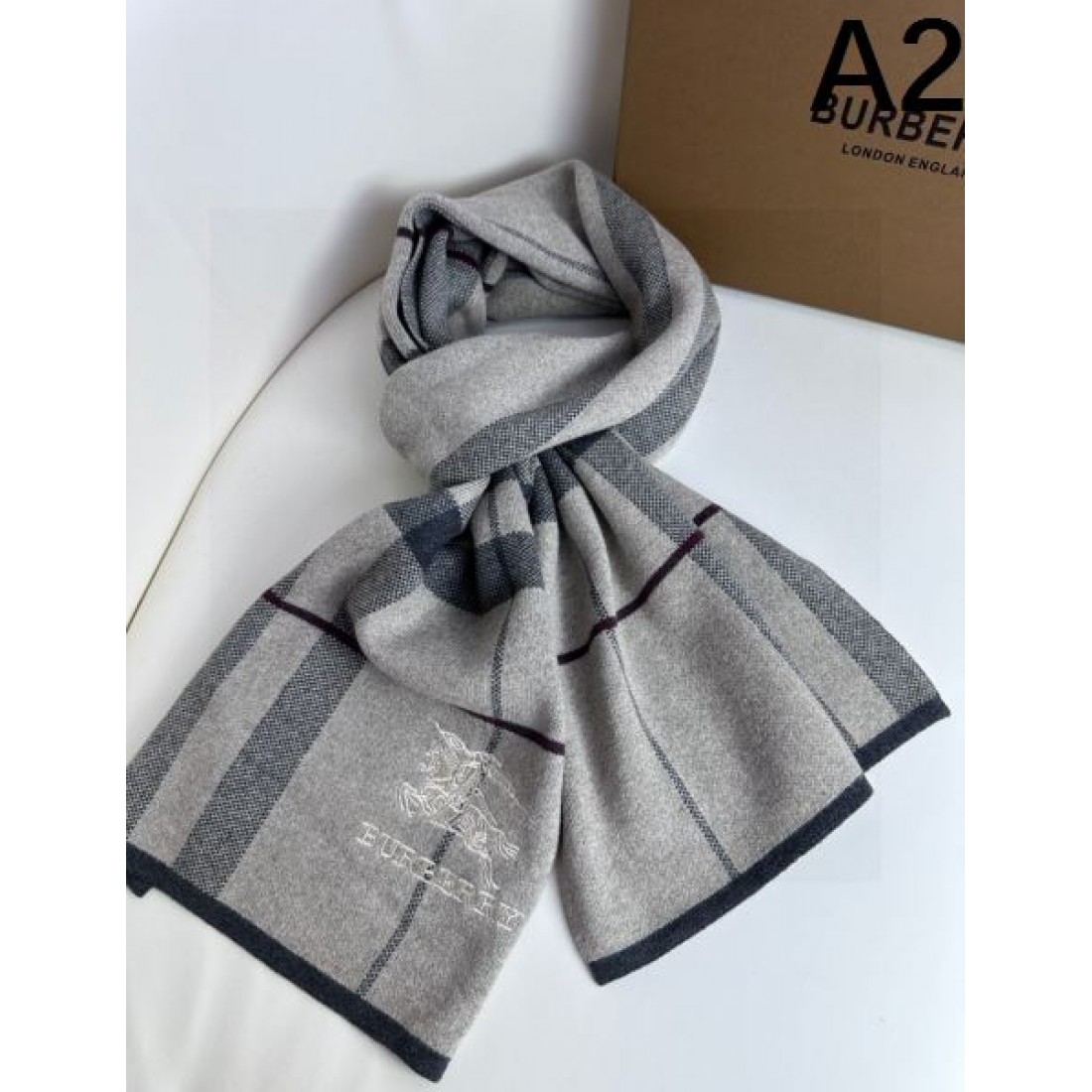 ストール バイカラー切替 ロゴポイント 大判タイプ すっきり見え BURBERRY バーバリー コピー マフラー ギフト映え