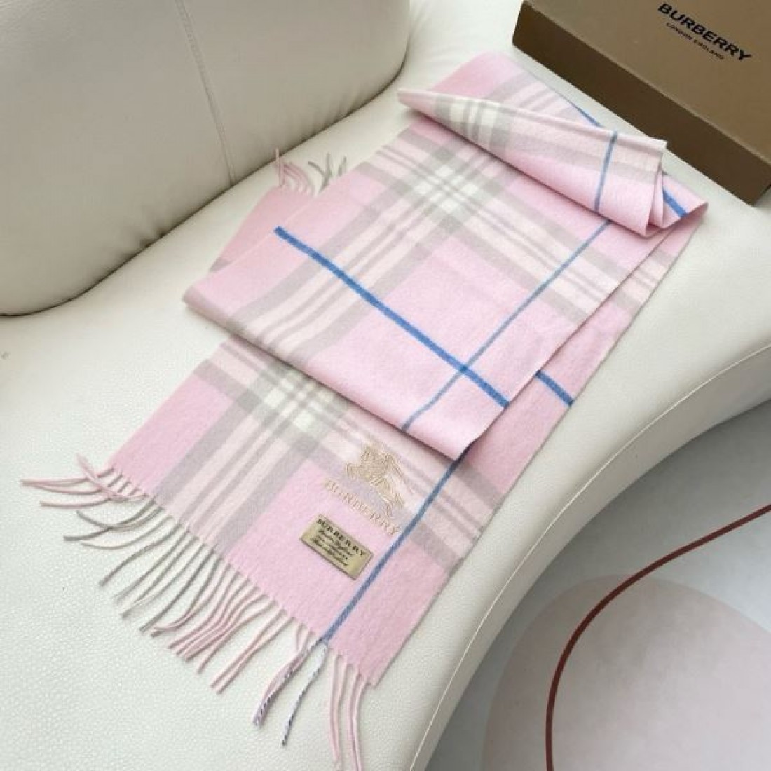 チェック柄 ロゴ刺繍風 フリンジ付き 落ち着き配色 BURBERRY バーバリー コピー マフラー 通勤にも休日にも