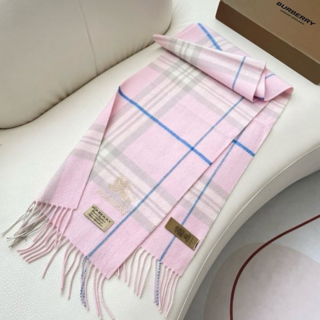 チェック柄 ロゴ刺繍風 フリンジ付き 落ち着き配色 BURBERRY バーバリー コピー マフラー 通勤にも休日にも