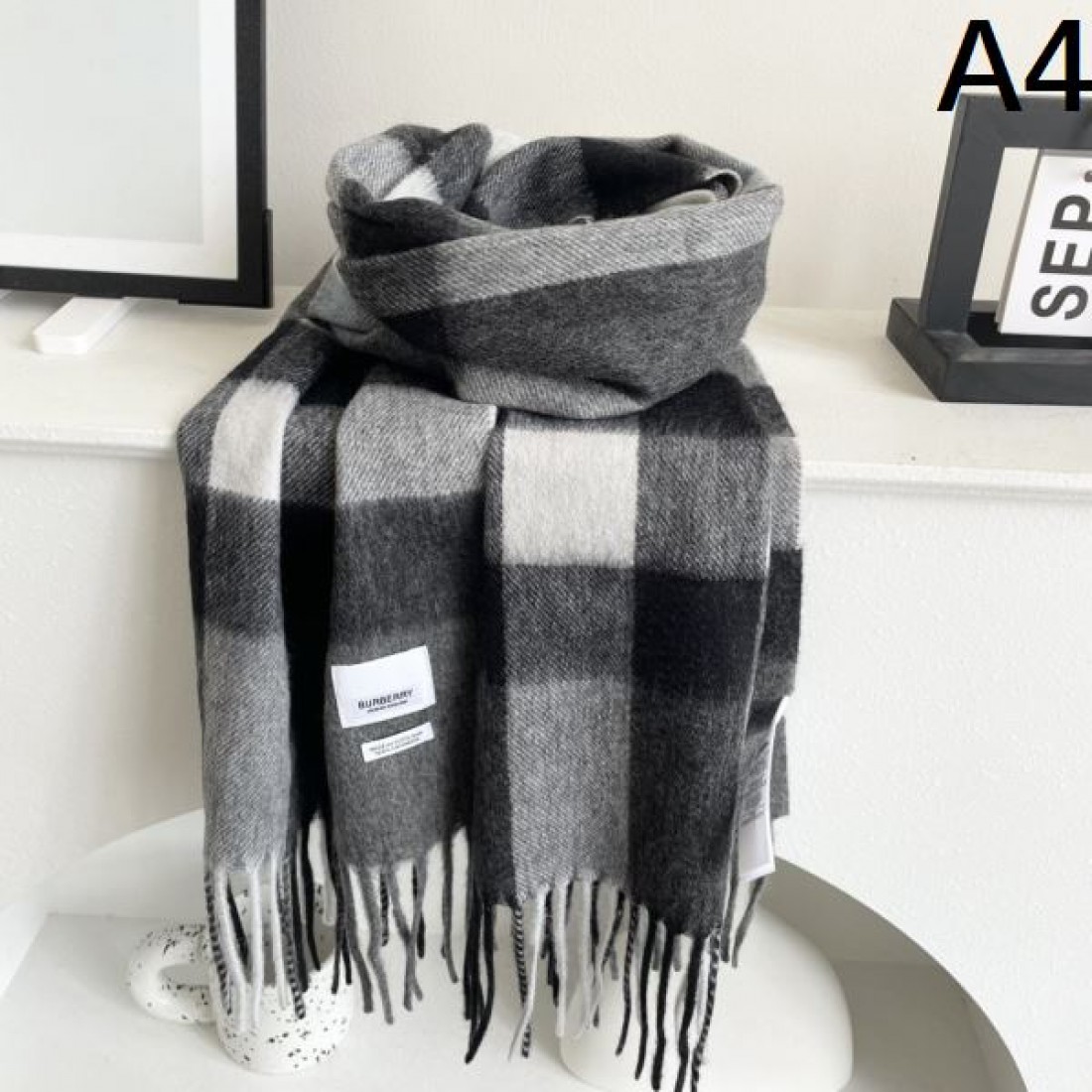 ストール マフラー ブロックチェック 肩掛け対応 BURBERRY バーバリー コピー やわらか見え 大人カジュアル 人気商品
