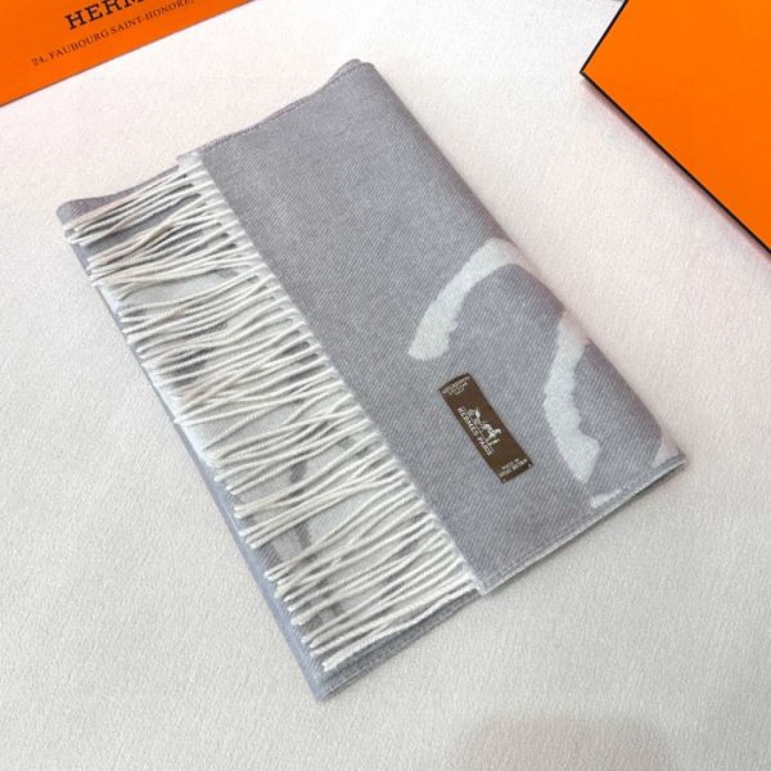 高品質 伝統 エルメス HERMES スーパーコピー スカーフ 気品 定番