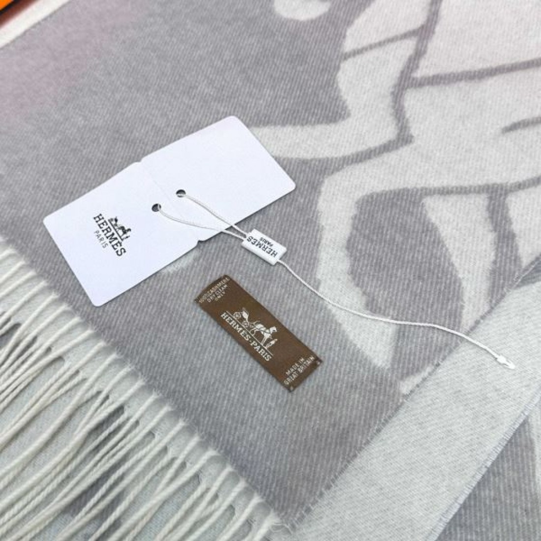 高品質 伝統 エルメス HERMES スーパーコピー スカーフ 気品 定番