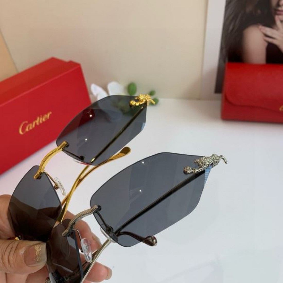  マイレール 軽量 カルティエ CARTIER コピー サングラス 快適 上質