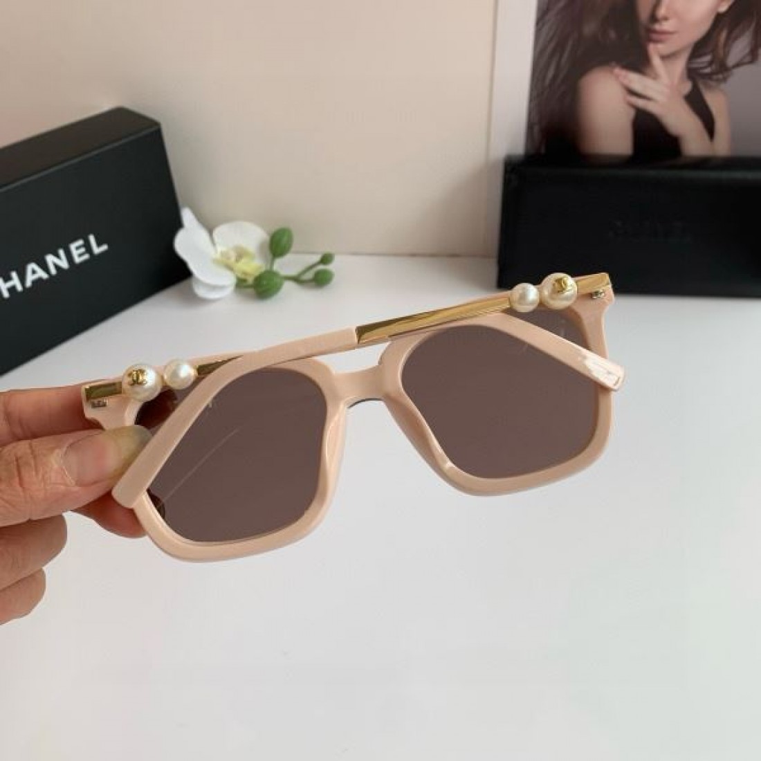 カメリア 可憐 ビンテージ シャネル CHANEL コピー サングラス 夢見る 個性的 こだわり