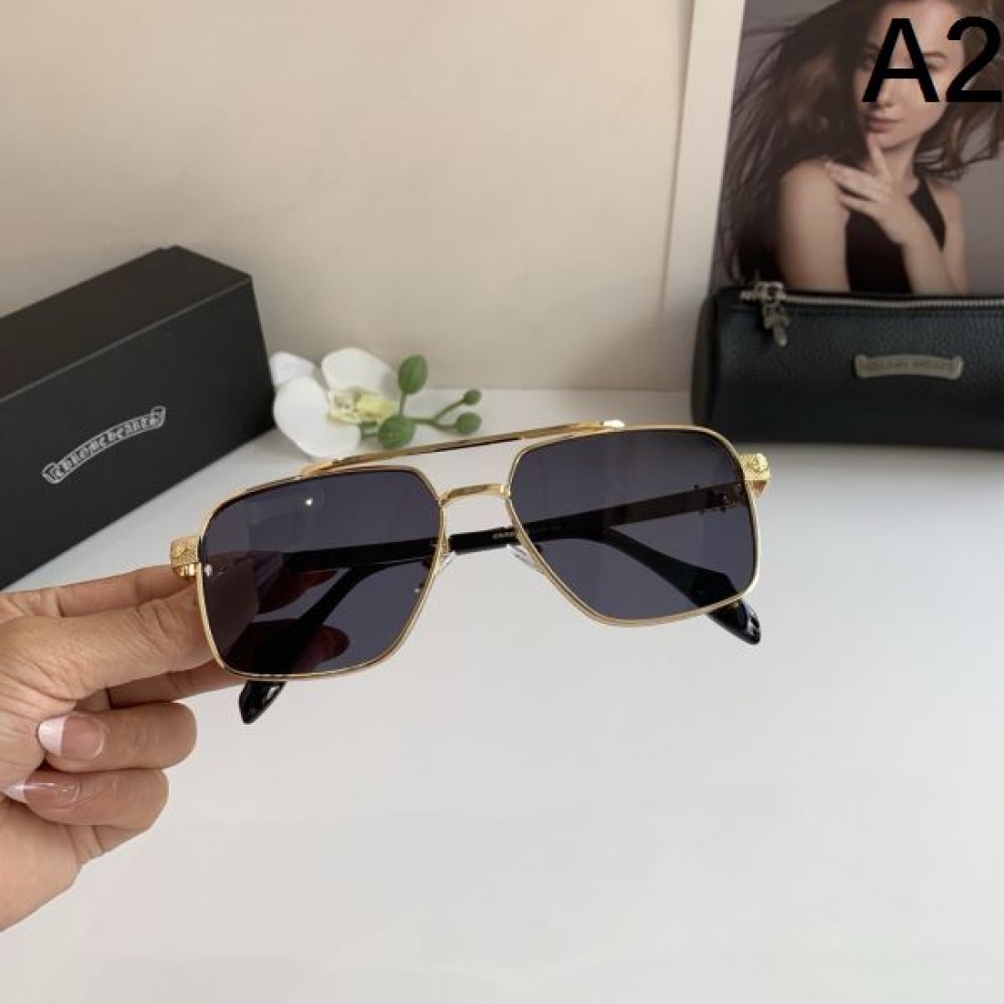 レザーとクロムの アメトラな ダークな クロムハーツ CHROME HEARTS コピー サングラス クールな