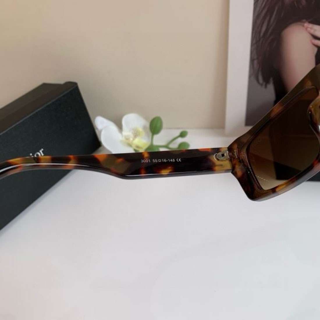 クラシックな ツイード調の エレガントな ディオール DIOR コピー サングラス 上品な 