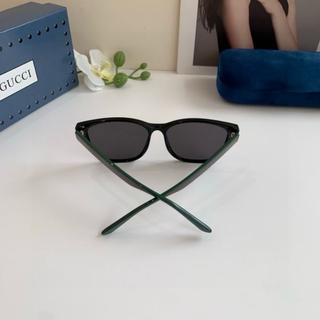 大胆な ゴージャスな 象徴的な GUCCI グッチ コピー サングラス 輝く カリスマ性のある
