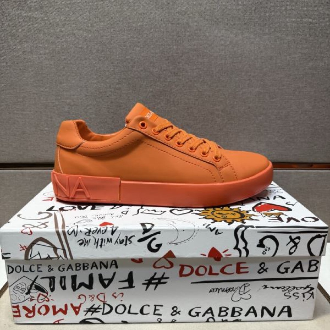 個性的 高級 ドルチェ＆ガッバーナ DOLCE＆GABBANA コピー カジュアルシューズ 華やか