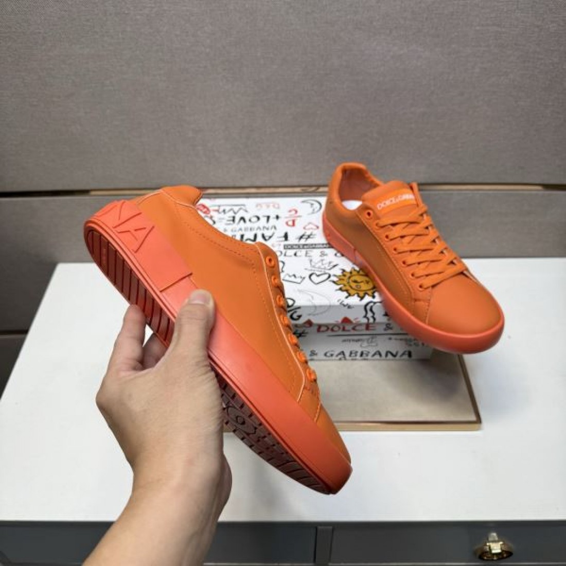 個性的 高級 ドルチェ＆ガッバーナ DOLCE＆GABBANA コピー カジュアルシューズ 華やか