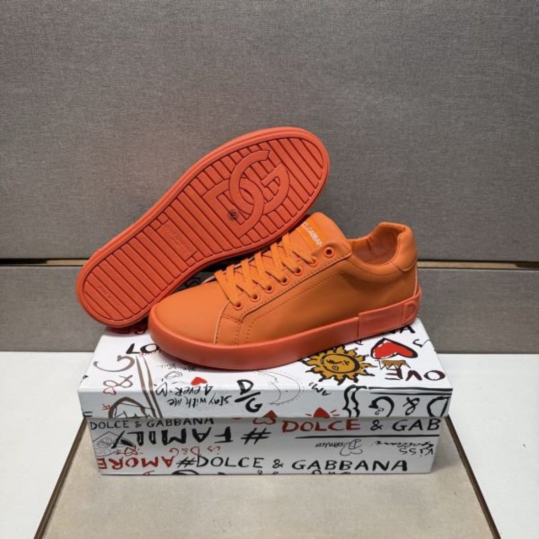 個性的 高級 ドルチェ＆ガッバーナ DOLCE＆GABBANA コピー カジュアルシューズ 華やか