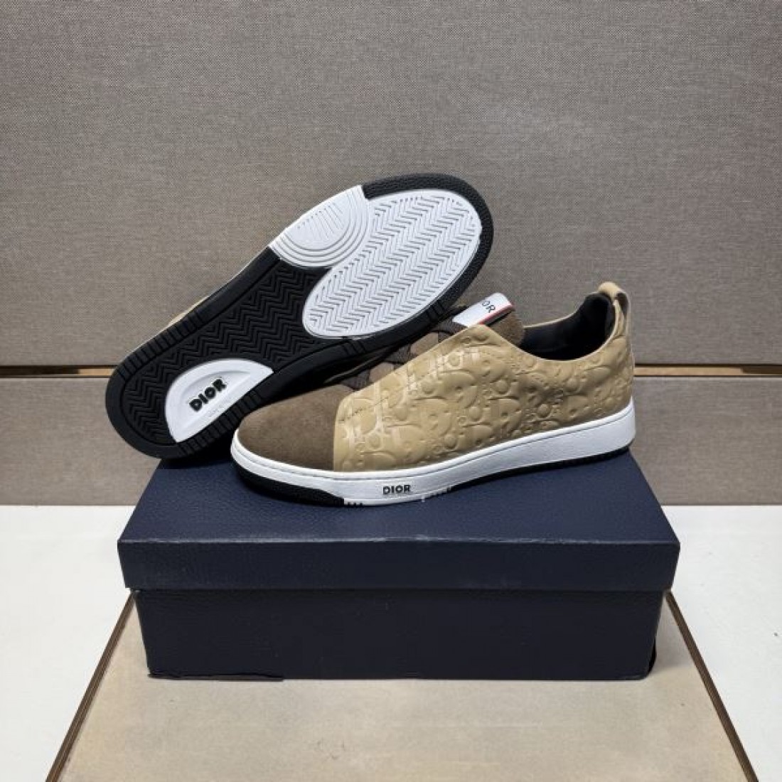 プレミアム デザイン性 ディオール DIOR コピー カジュアルシューズ 高品質 人気