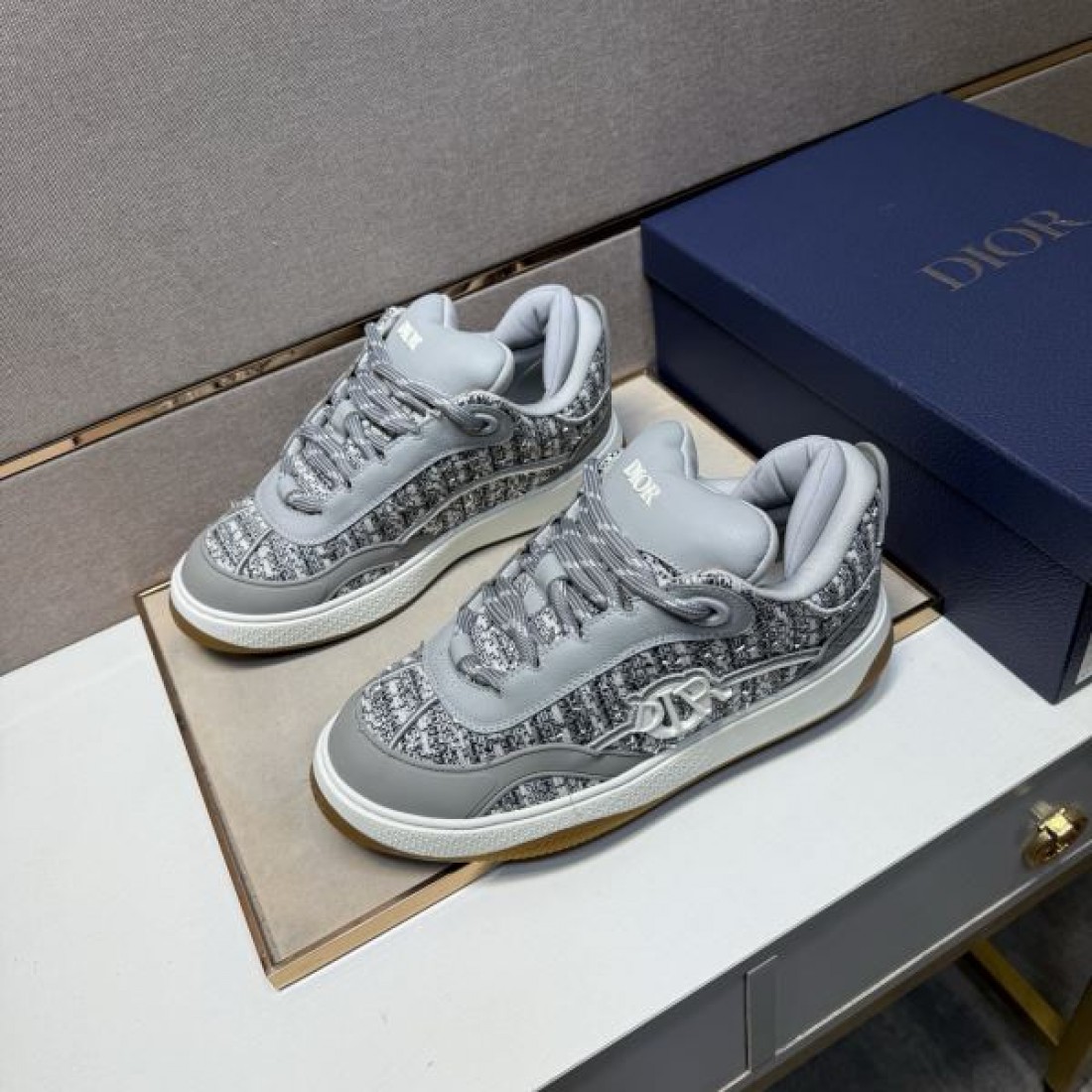 エレガント 現代的 ディオール DIOR コピー カジュアルシューズ 快適 上質