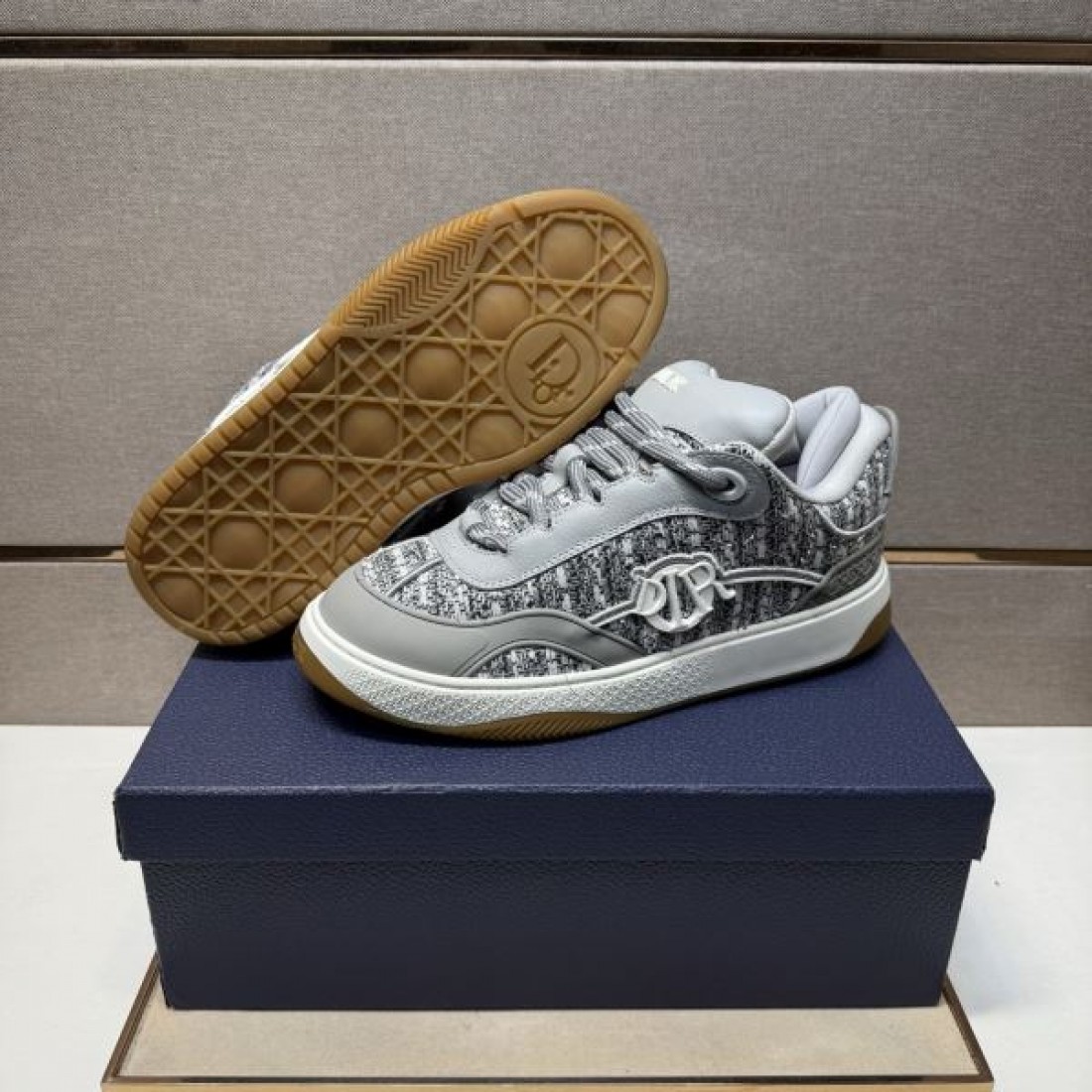 エレガント 現代的 ディオール DIOR コピー カジュアルシューズ 快適 上質