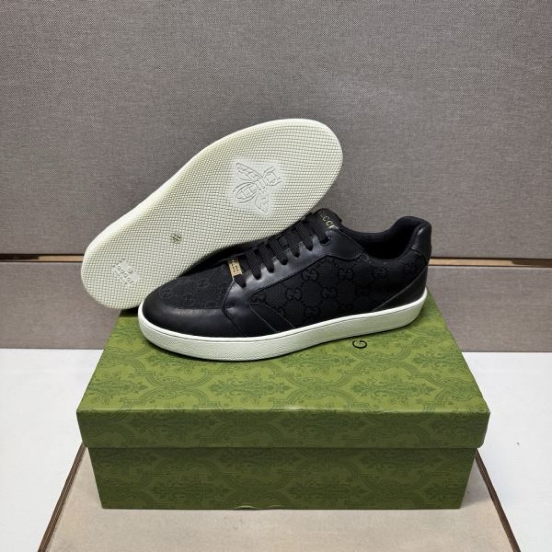  洗練 上質 グッチ GUCCI コピー カジュアルシューズ 軽快 おしゃれ