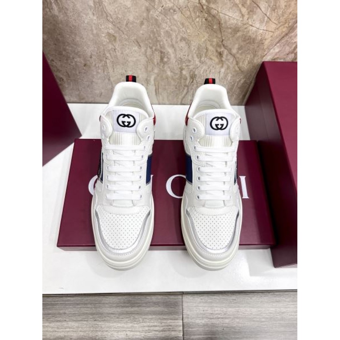 レザー ローファー コンフォート グッチ GUCCI コピー カジュアルシューズ 実用的 