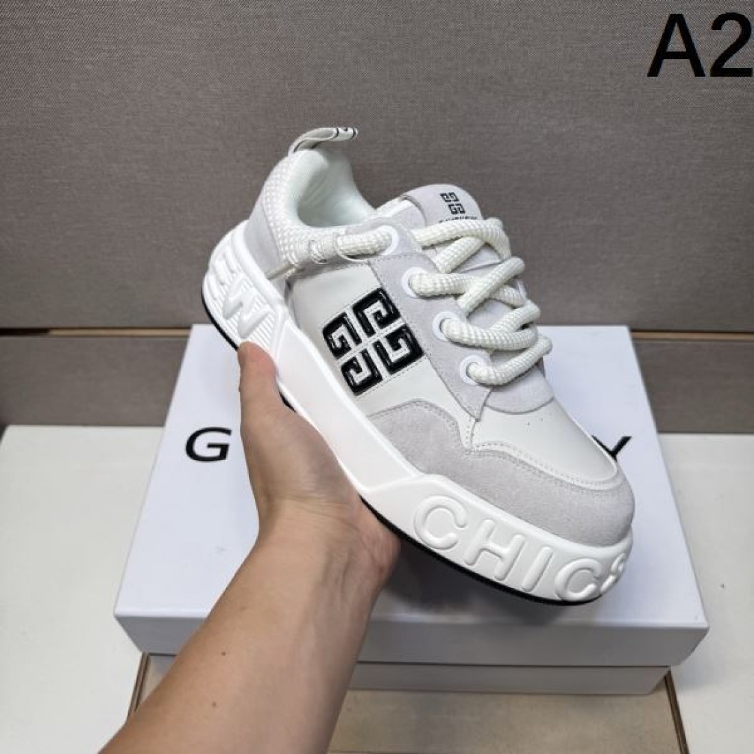 ゴシック シャープ モノクロ GIVENCHY ジバンシィ コピー カジュアルシューズ クール