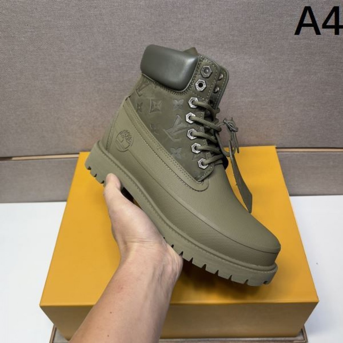 レザー エンボス 上質 LOUIS VUITTON ルイヴィトン コピー カジュアルシューズ 精巧 