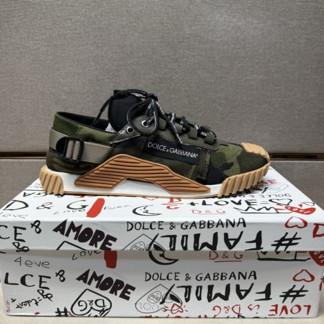 端正 高級感 DOLCE＆GABBANA ドルチェ＆ガッバーナ コピー ビジネスシューズ 重厚 洗練