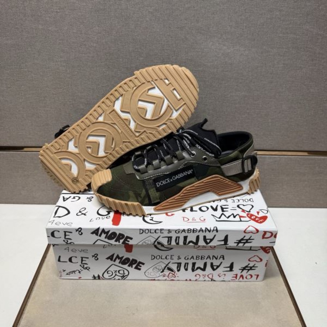 端正 高級感 DOLCE＆GABBANA ドルチェ＆ガッバーナ コピー ビジネスシューズ 重厚 洗練