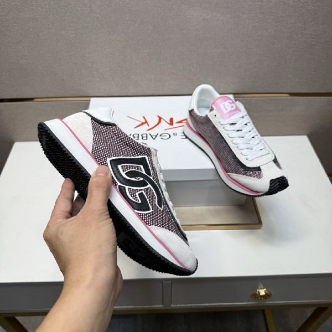 上質 洗練 DOLCE＆GABBANA ドルチェ＆ガッバーナ コピー ビジネスシューズ 高級感 上品