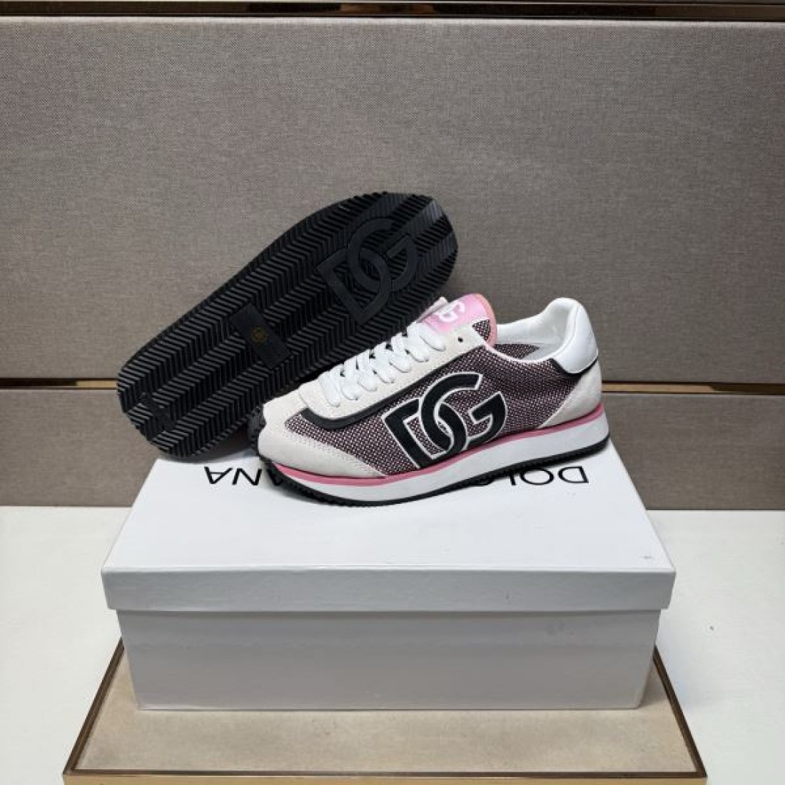 上質 洗練 DOLCE＆GABBANA ドルチェ＆ガッバーナ コピー ビジネスシューズ 高級感 上品