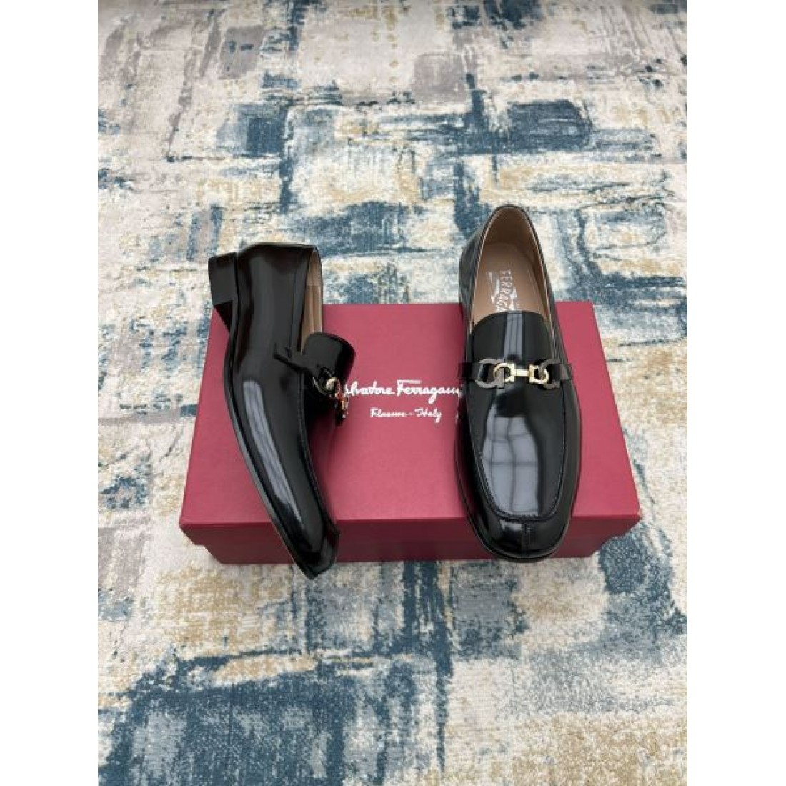 プレーン トゥ モダン FERRAGAMO サルヴァトーレ フェラガモ コピー ビジネスシューズ シンプル