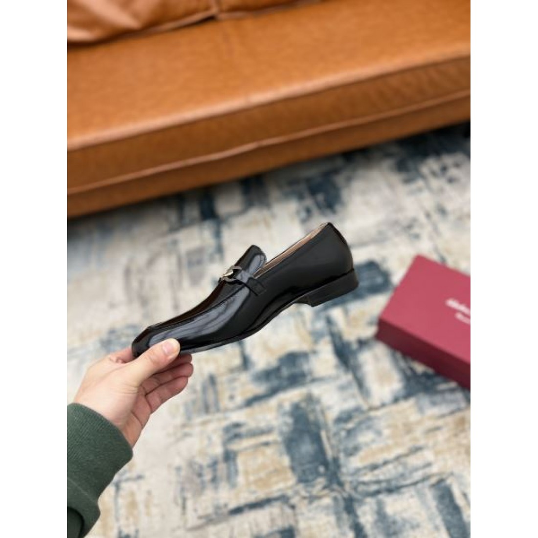 プレーン トゥ モダン FERRAGAMO サルヴァトーレ フェラガモ コピー ビジネスシューズ シンプル