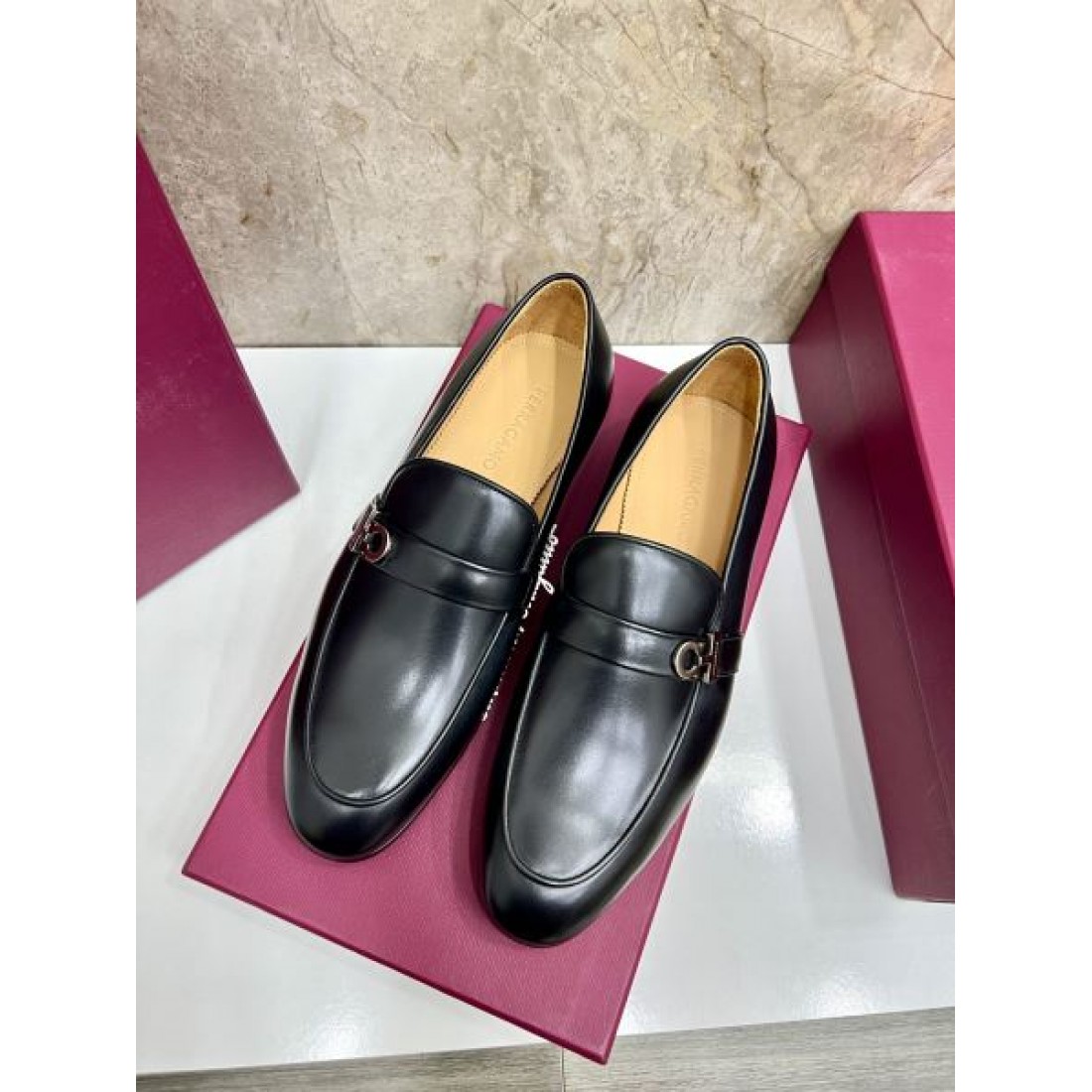 ダブル モンクストラップ シャープ FERRAGAMO サルヴァトーレ フェラガモ コピー ビジネスシューズ