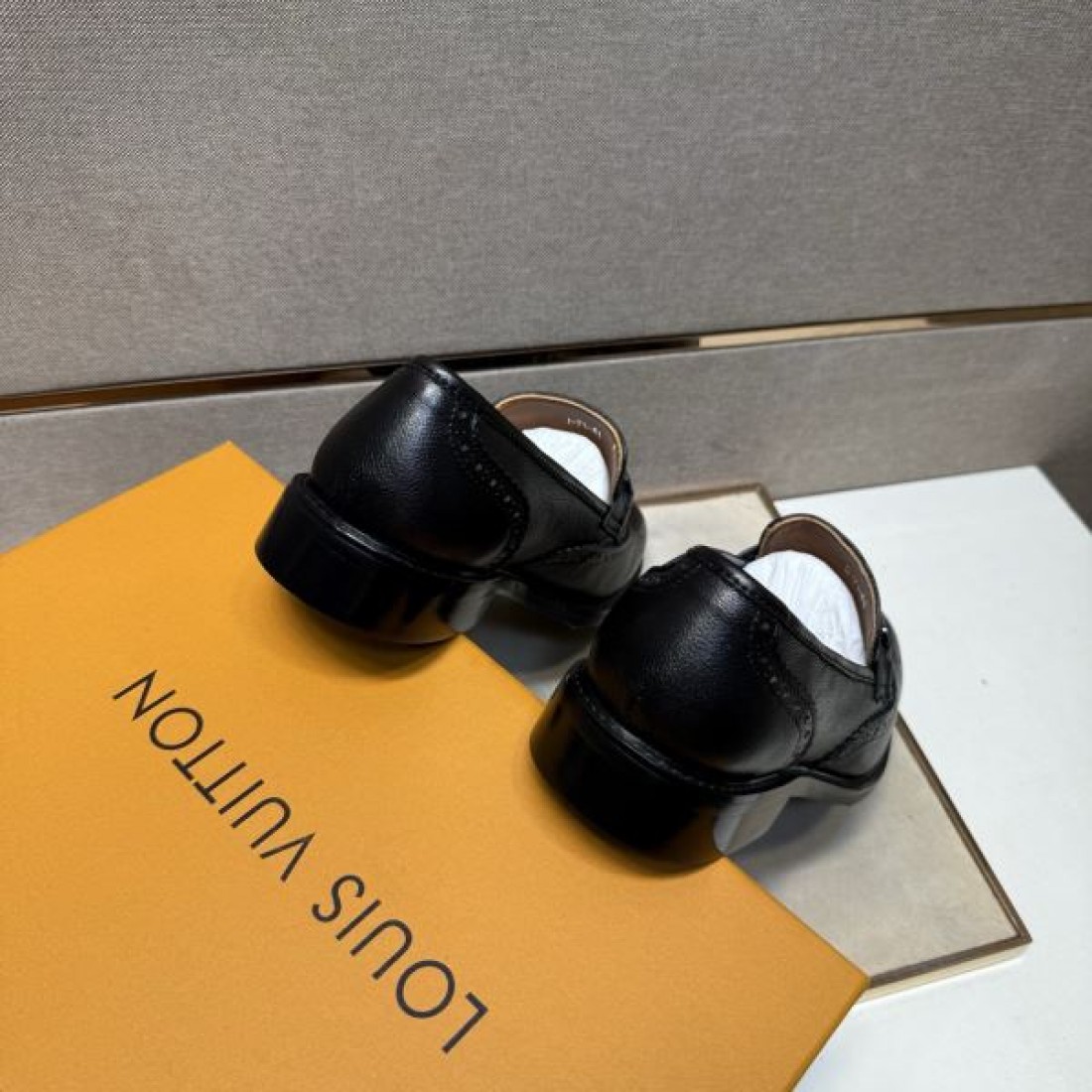 洗練 高品質 上品 LOUIS VUITTON ルイヴィトン コピー ビジネスシューズ 重厚 エレガント