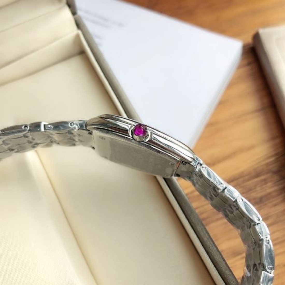 セルペンティ風 ブレスレットウォッチ 曲線ケース BVLGARI ブルガリ コピー 腕時計 2026新作 着映え 注目アイテム