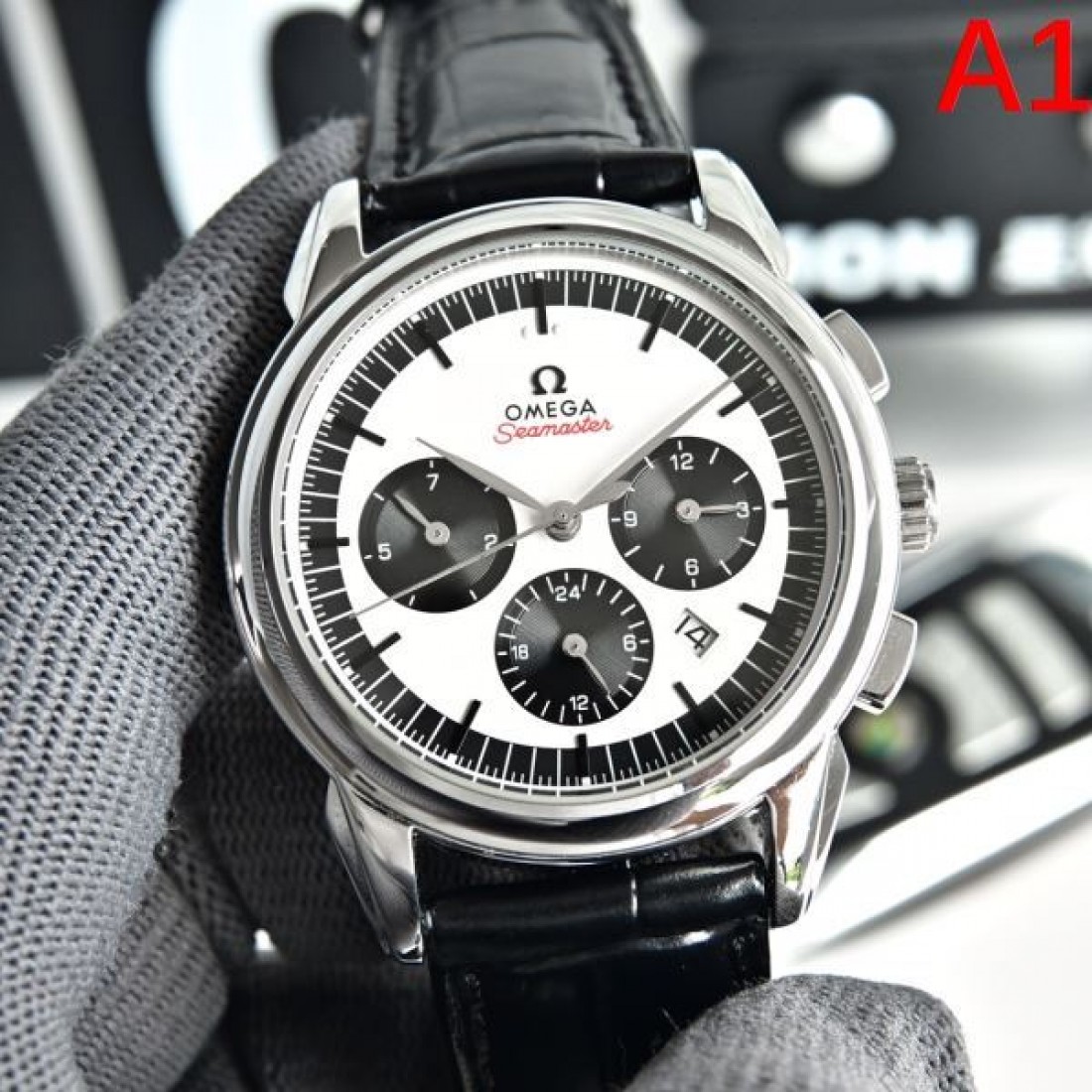 クロノグラフ風 レザーベルト 多眼ダイヤル OMEGA オメガ コピー 腕時計 ローマ数字ベゼル 重厚フェイス メンズ向け