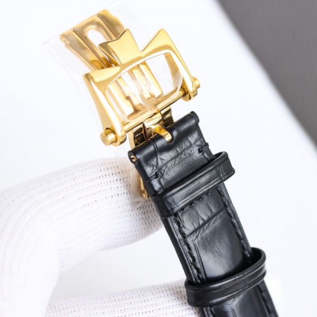 ラグジュアリー 繊細な ヴァシュロン コンスタンタン VACHERON CONSTANTIN コピー 時計 洗練 静かな存在感