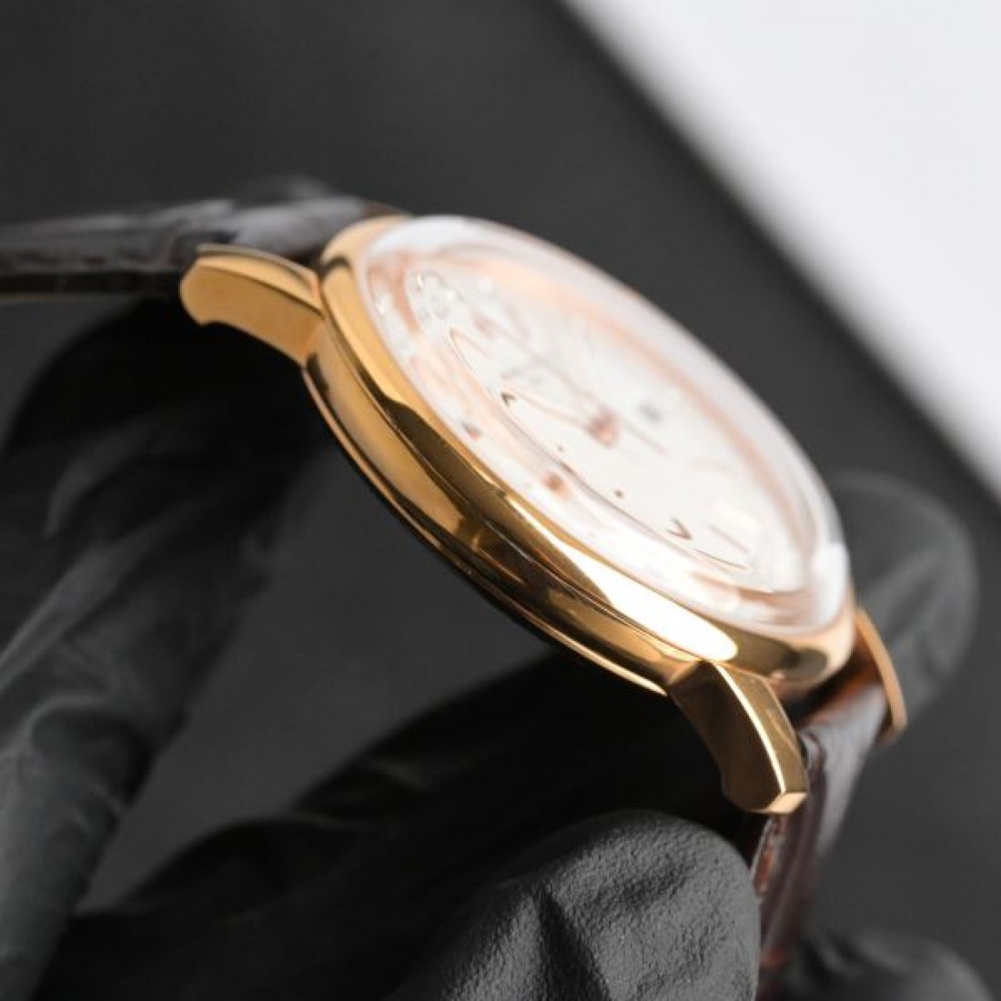 上品 落ち着いた ヴァシュロン コンスタンタン VACHERON CONSTANTIN コピー 時計 端正 クラシカル