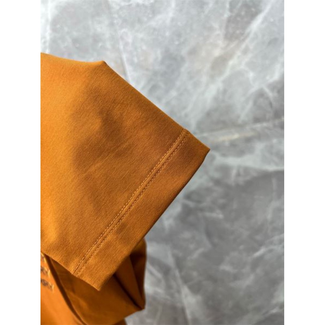 高品質 ベーシック バーバリー BURBERRY コピー 長袖Tシャツ すっきり 上質感