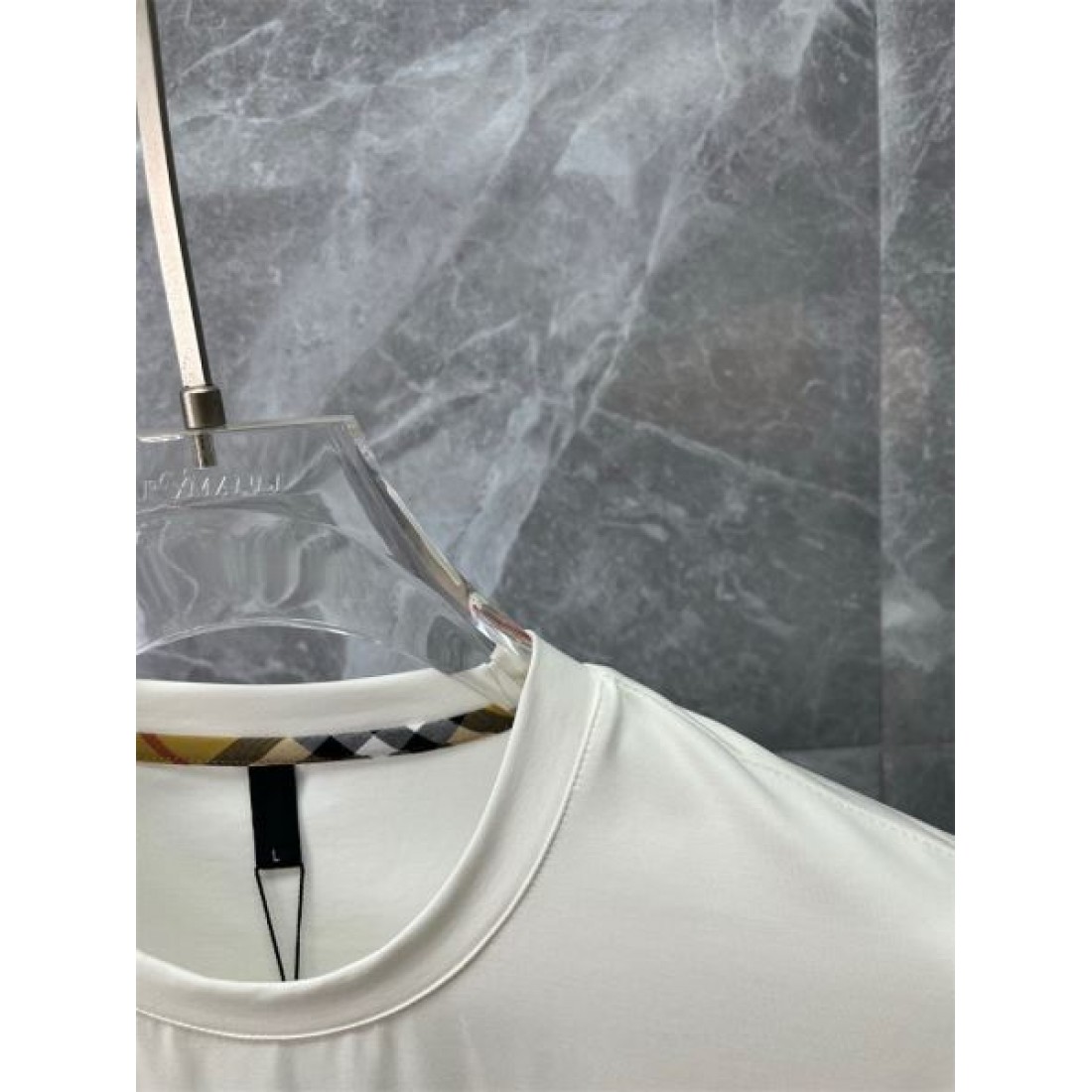 スタイリッシュ 清潔感 バーバリー BURBERRY コピー 長袖Tシャツ 使いやすい 快適