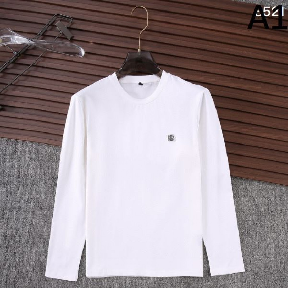 アーティスティック ユニーク ロエベ LOEWE コピー 長袖Tシャツ 上質 洗練